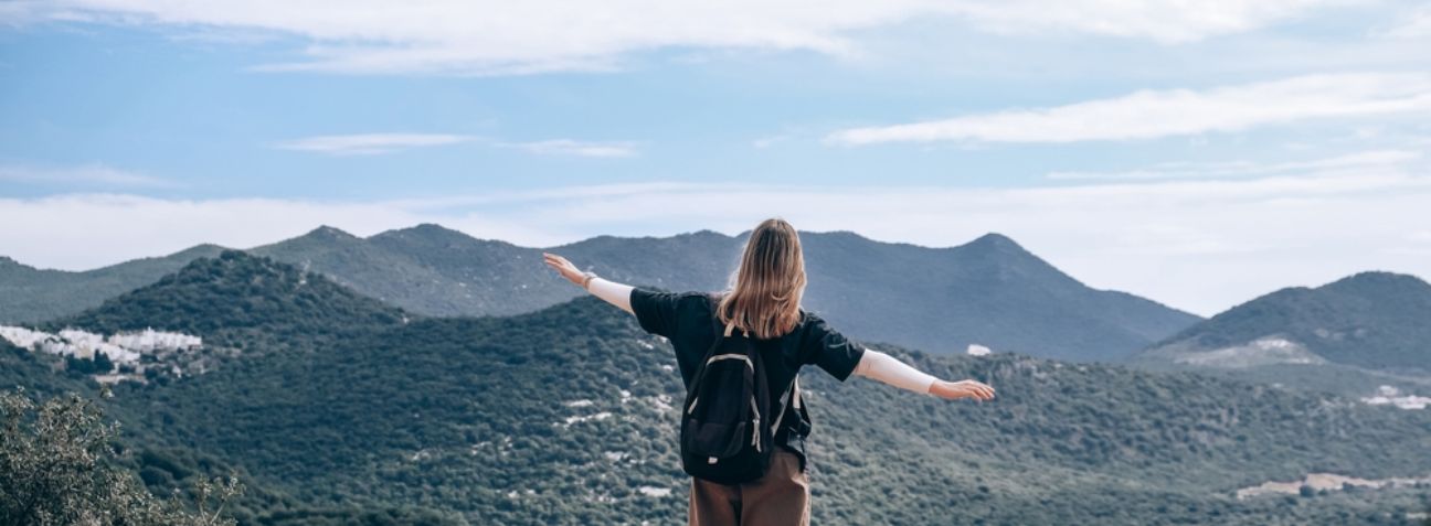 How Solo Travel Can Heal You (Without Feeling Lonely)